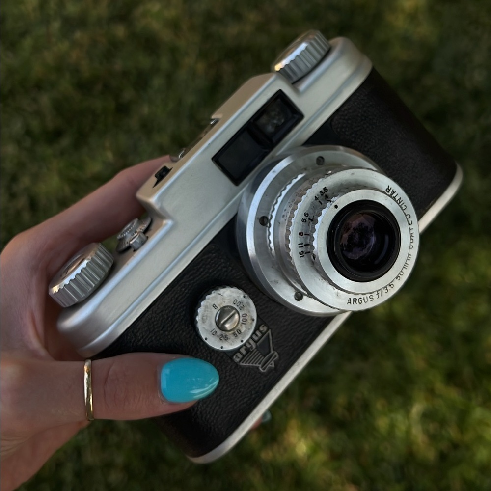 VINTAGE FILM CAMERA